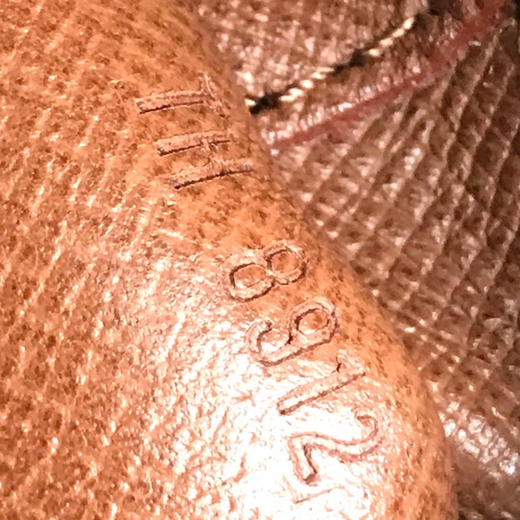 Jeune fille Monogram Canvas Cross Body Bag - Picture 8 of 8